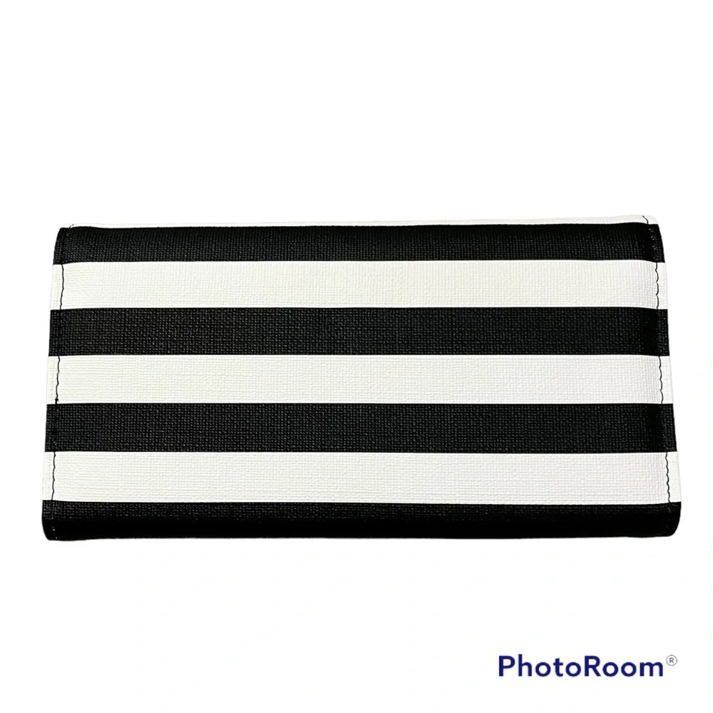 Kut from the Kloth kut from