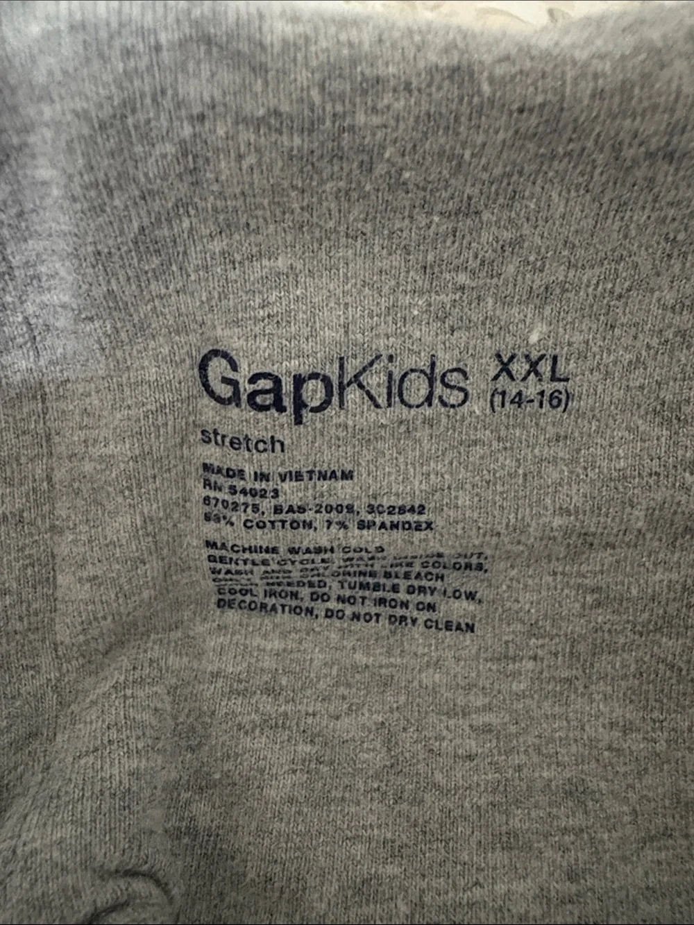 GAP soft gray