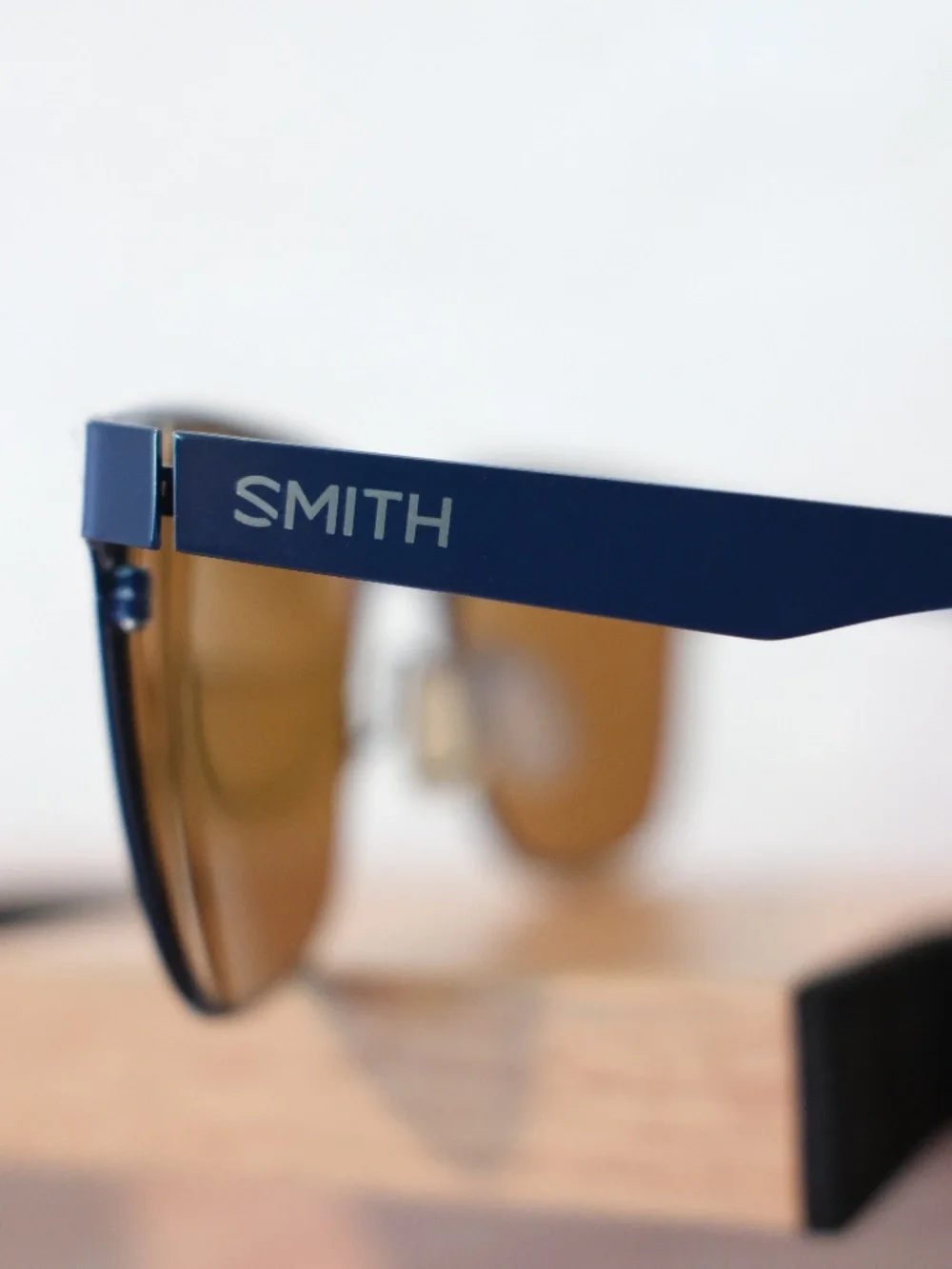 SMITH timeless feel