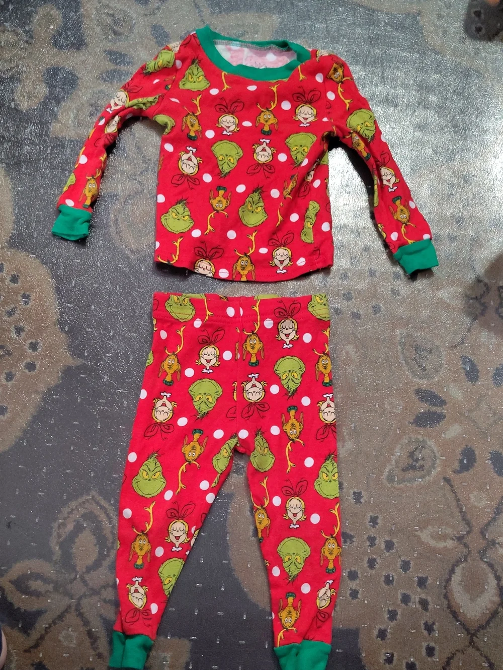 18m Grinch 2pc Pj $25