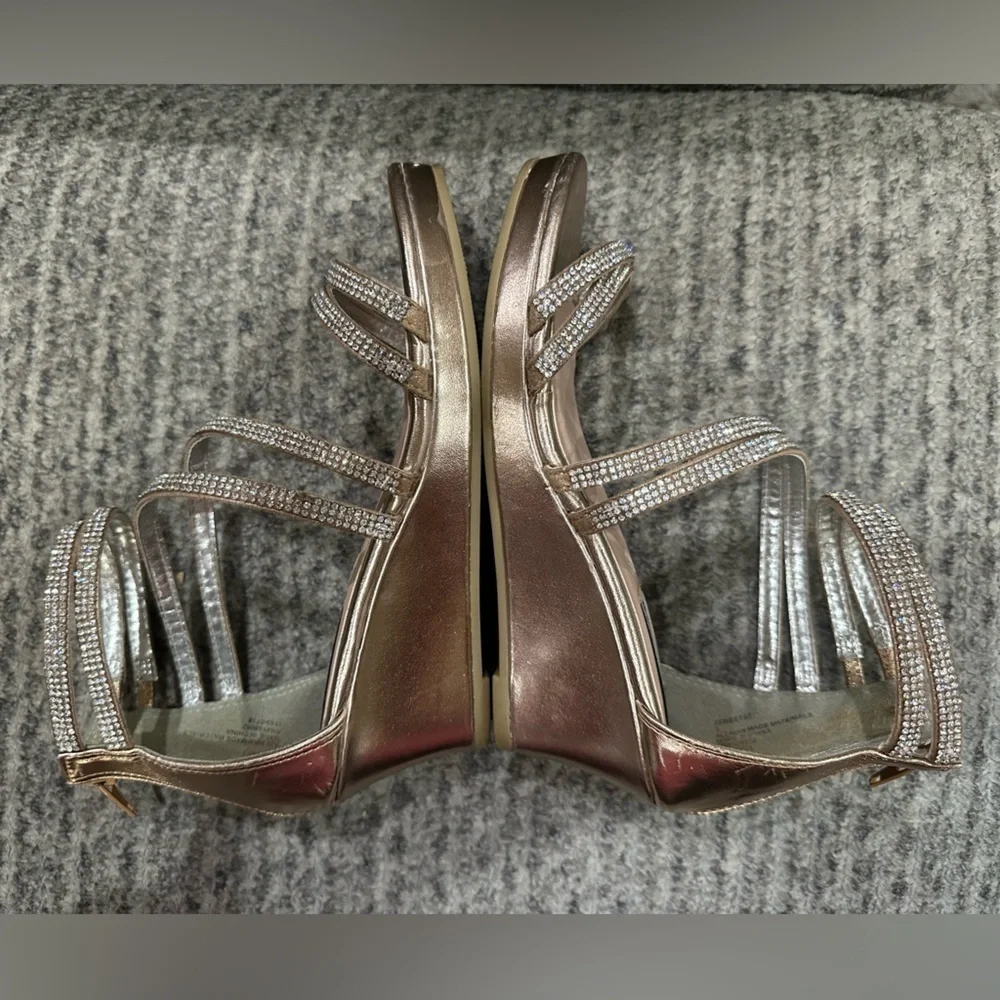 Steve Madden rose gold