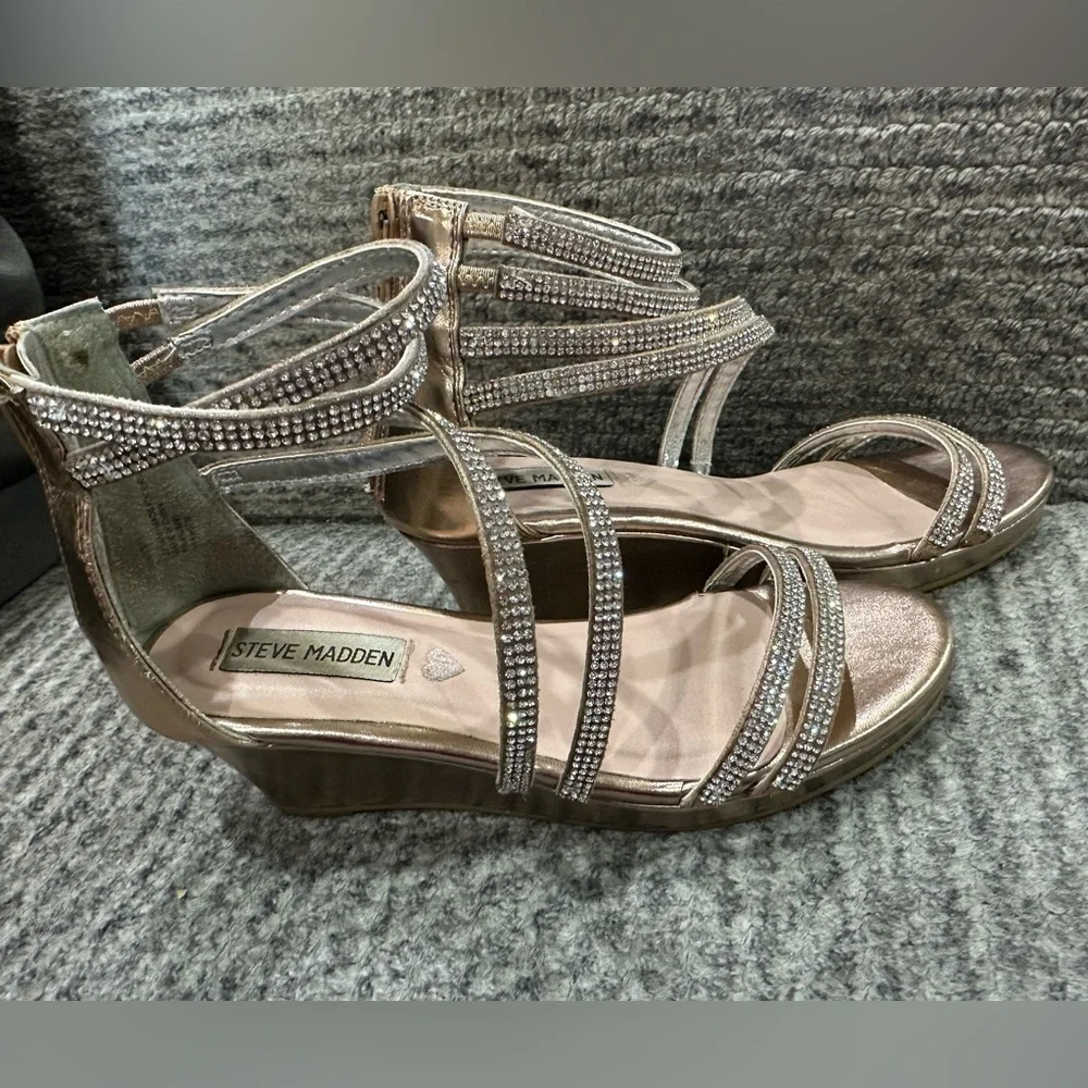 Steve Madden rose gold