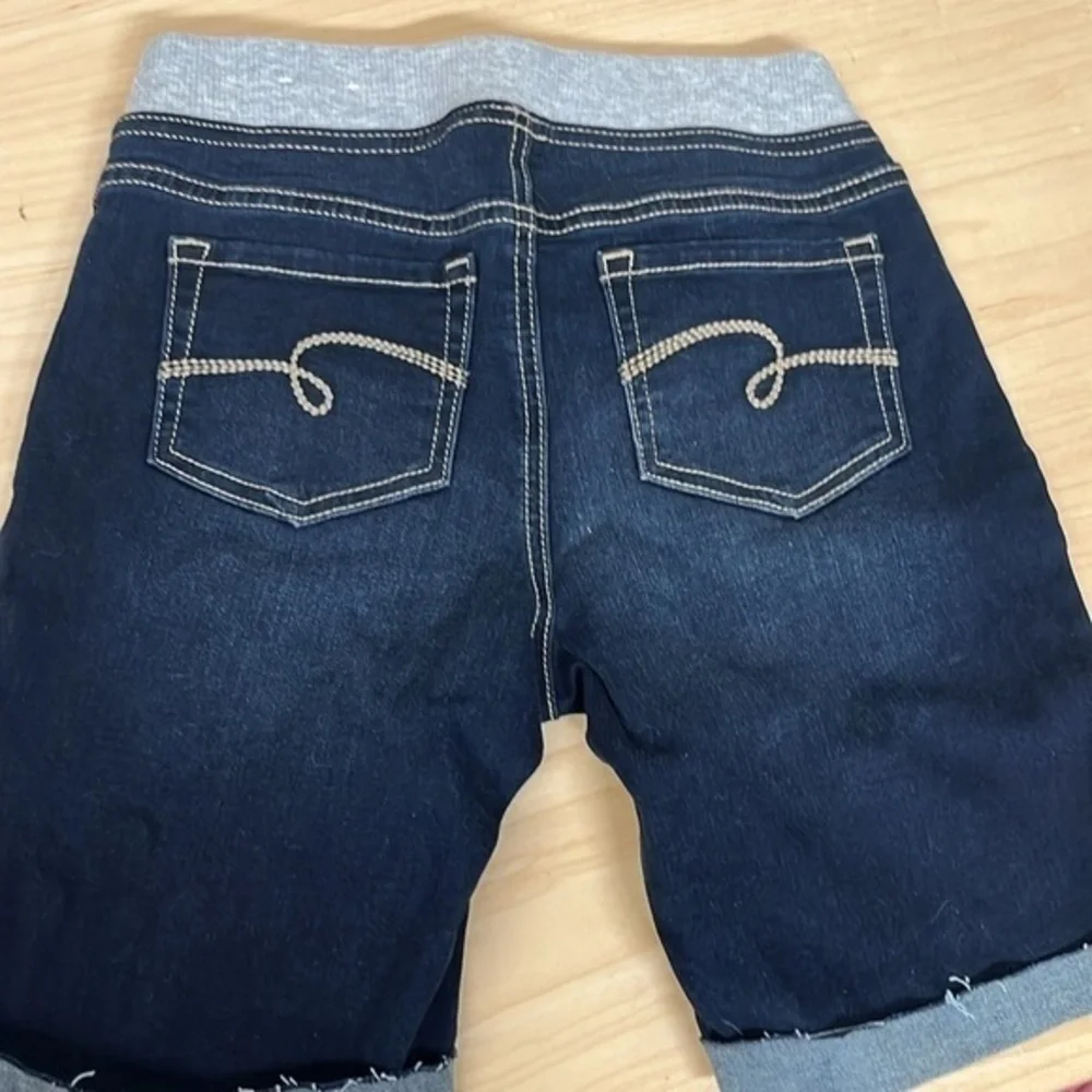 Justice dark wash jeans size 12 slim elastic waist‎