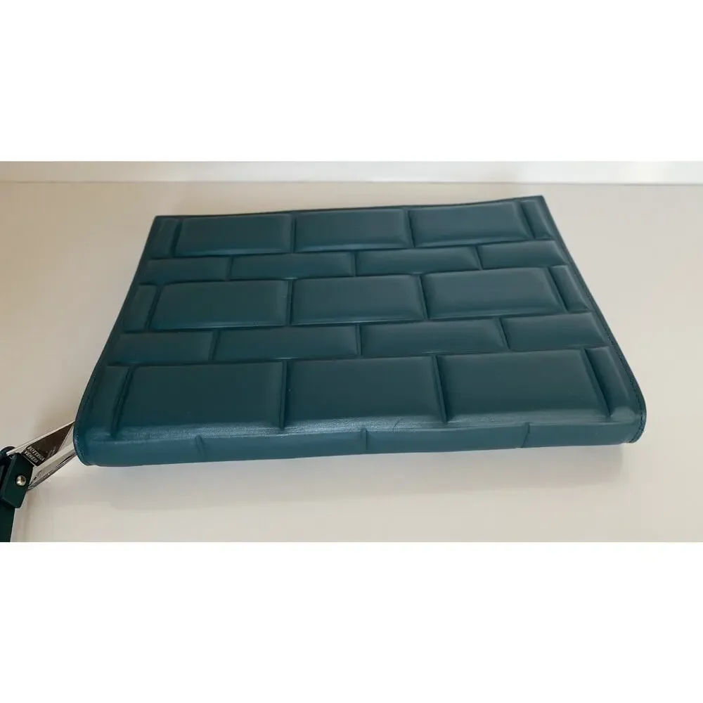 Bottega Veneta large document