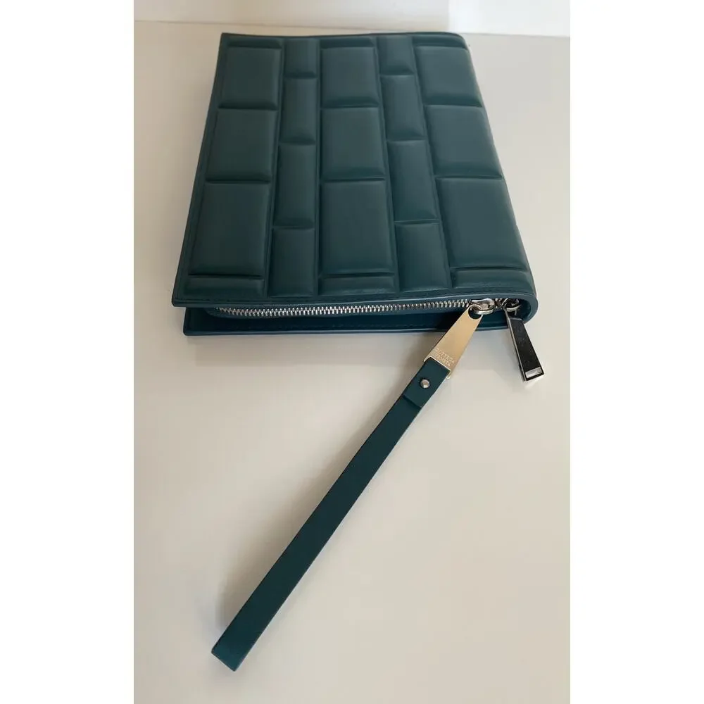 Bottega Veneta large document