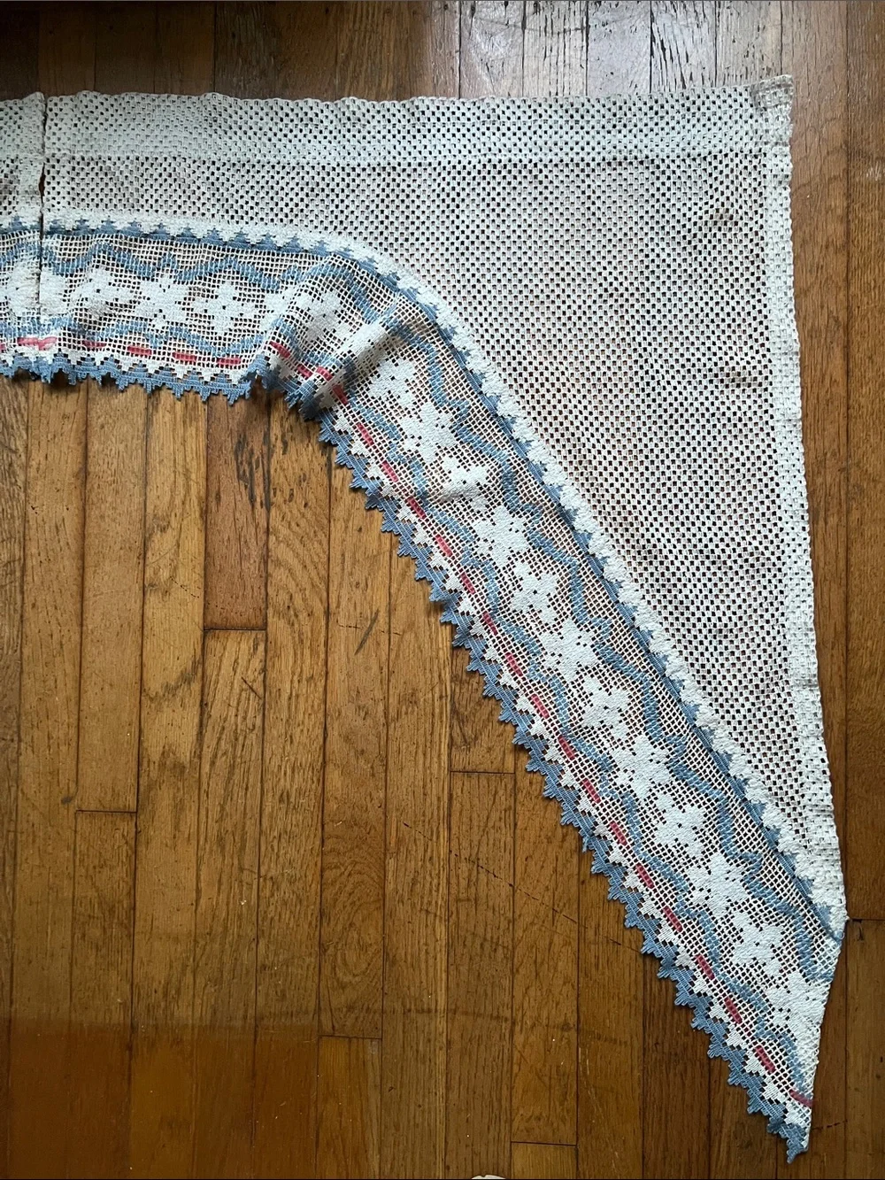 N/A vintage lacey