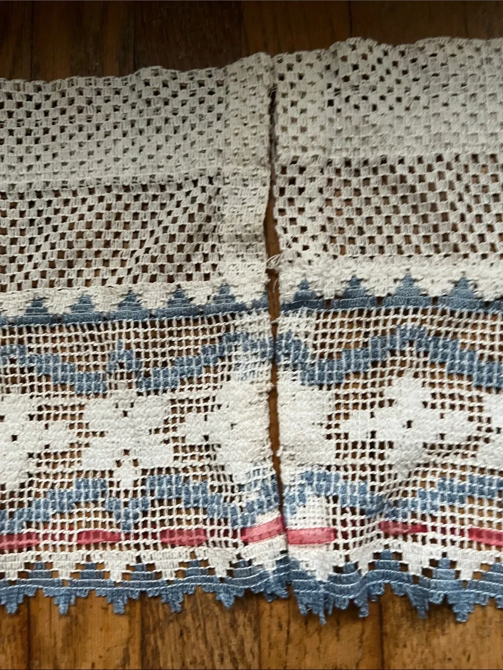 N/A vintage lacey