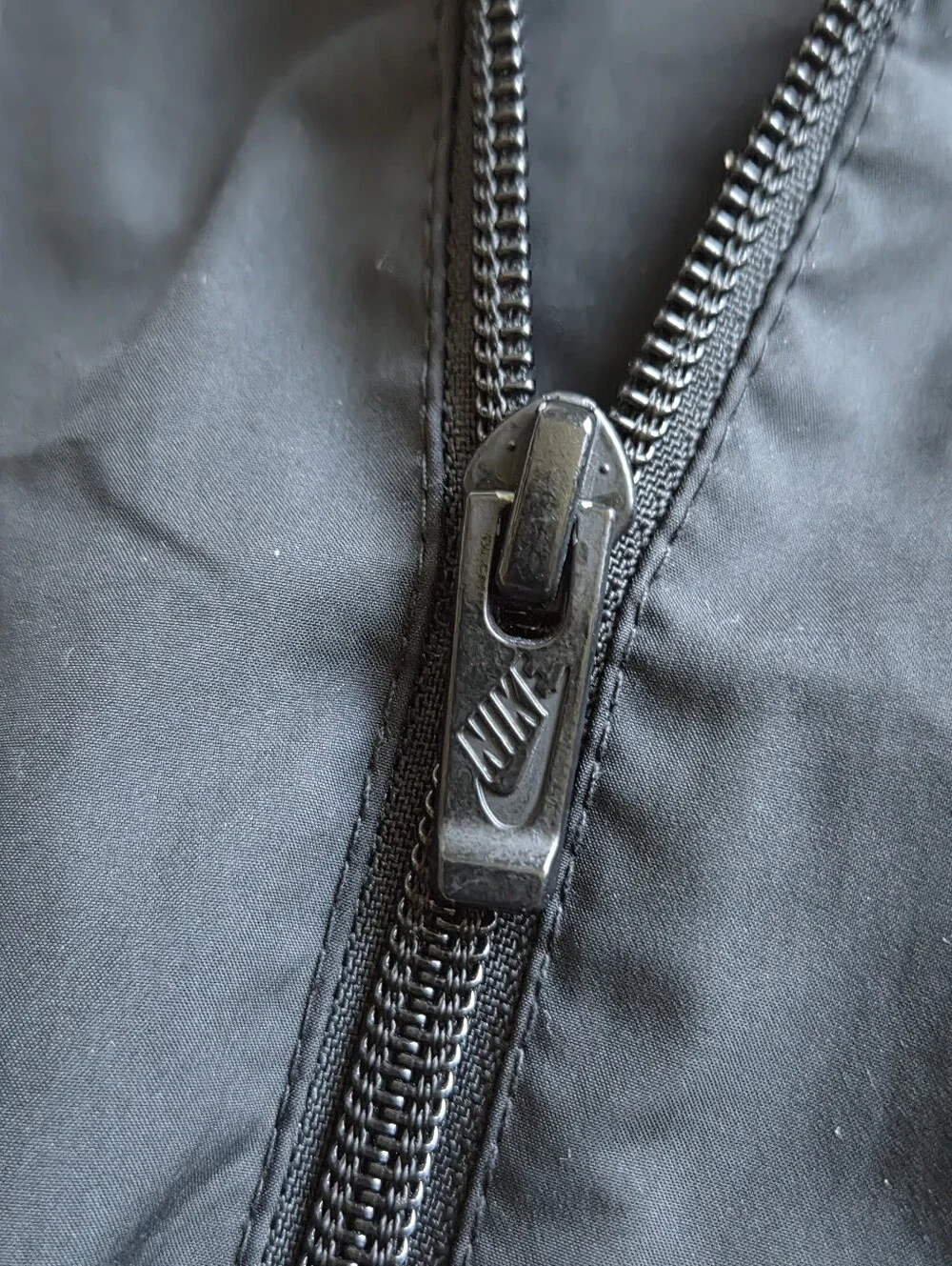 Nike windbreaker attached