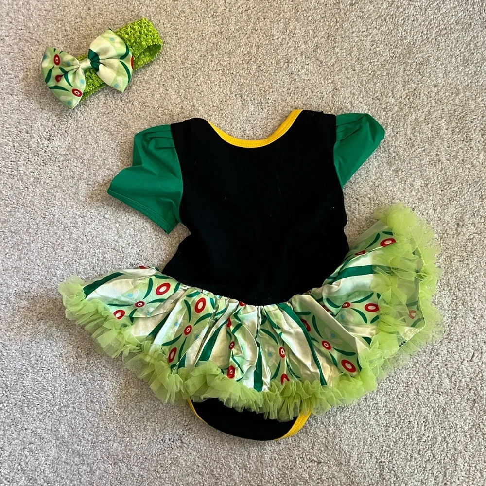 N/A charming green