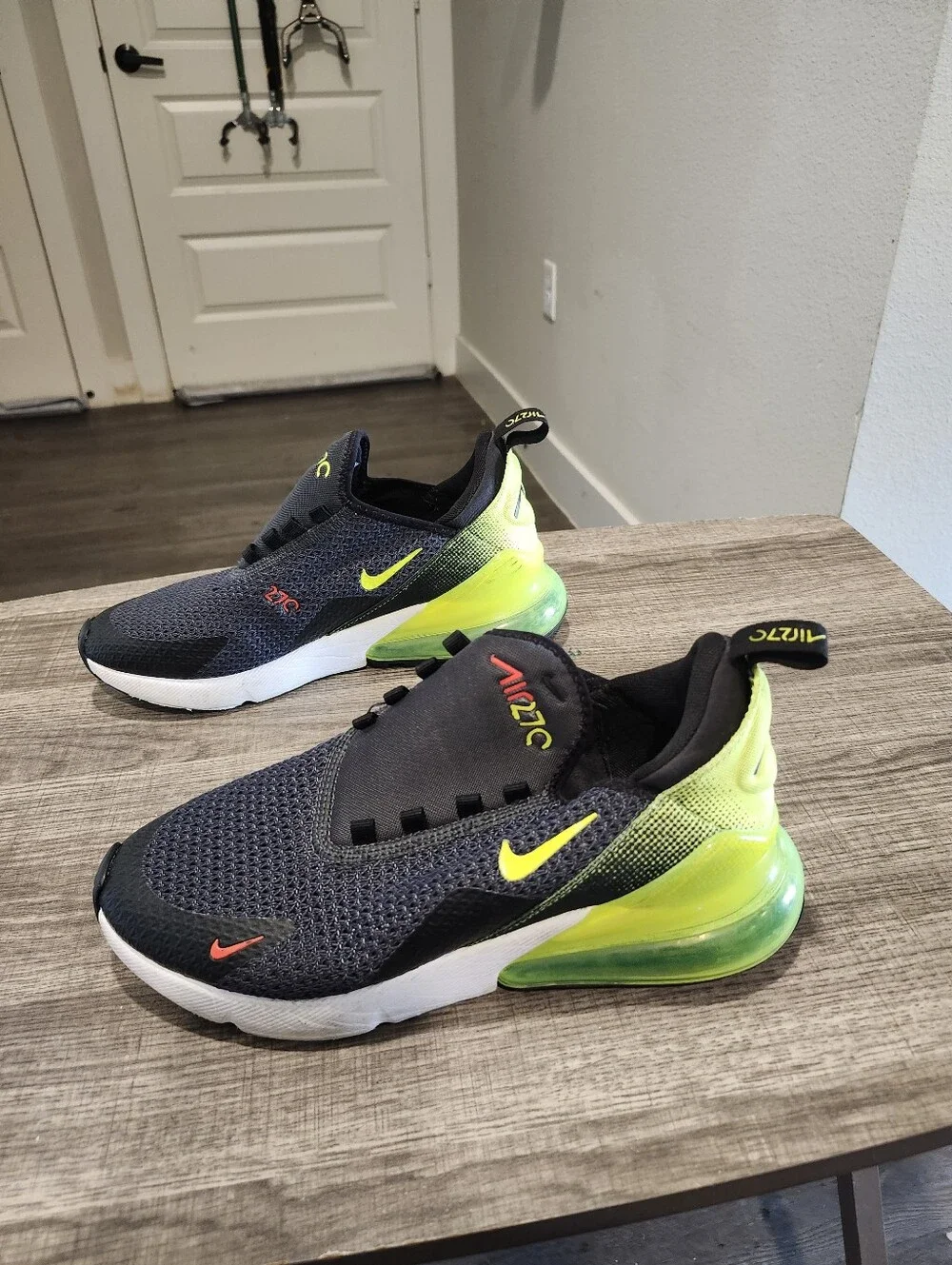 Nike Air Max 270 RF (GS) 