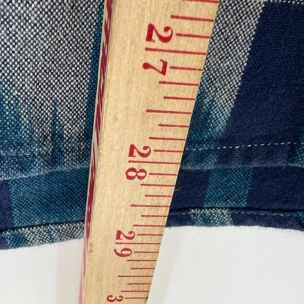 J.Crew Slim Button Down Dress Shirt Mens Size M Cotton Aztec Blue Flannel Pocket