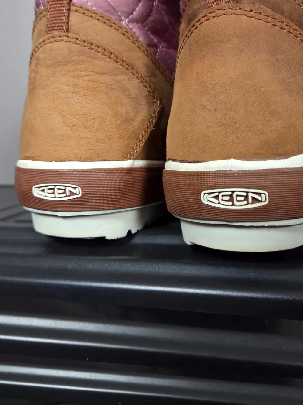 Keen elsa quilted
