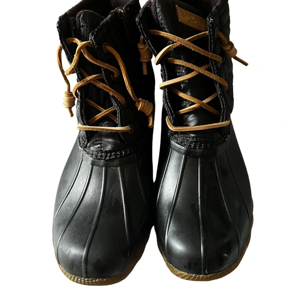 Sperry excellent gently