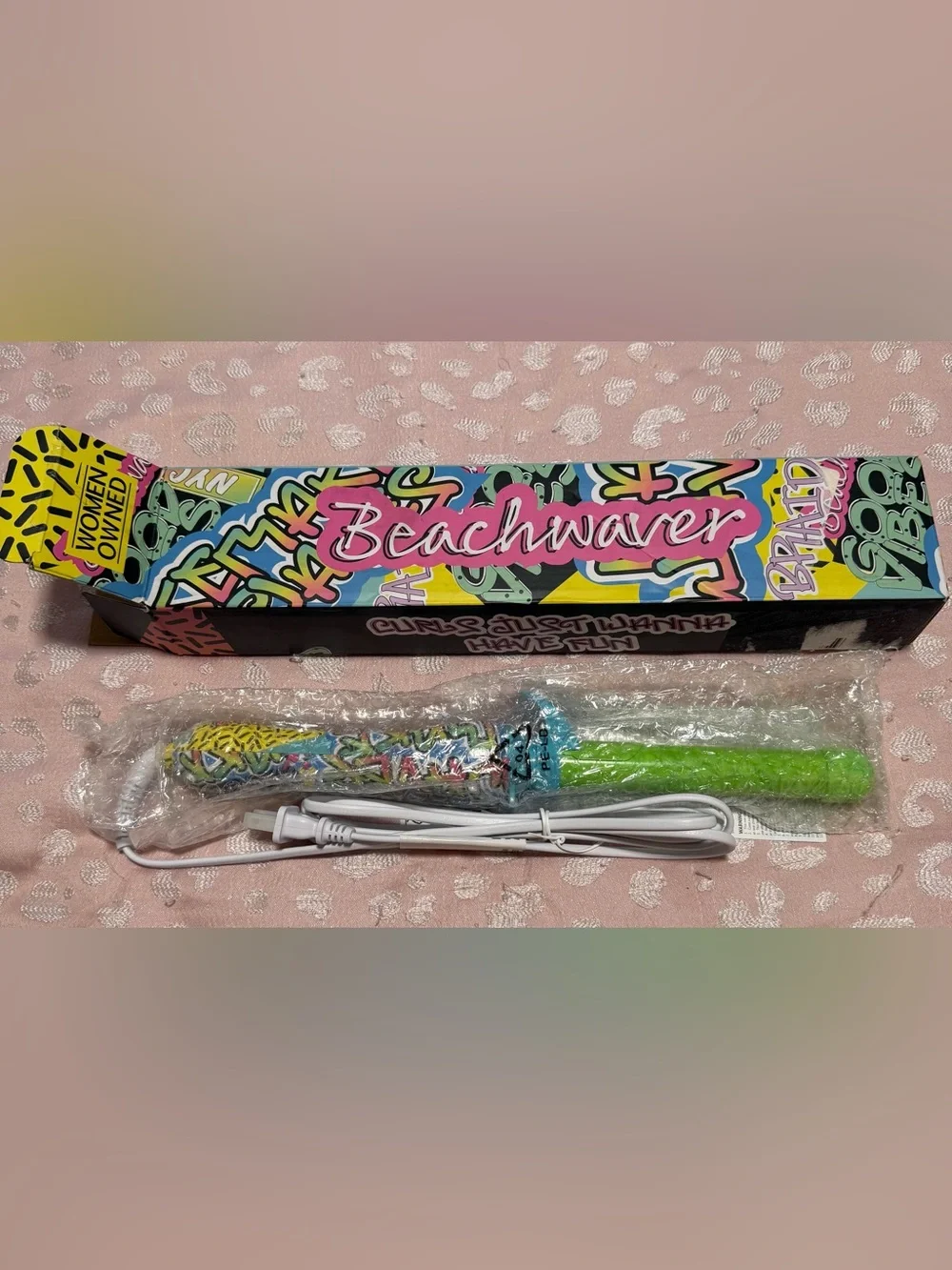 The Beachwaver Co. brand new