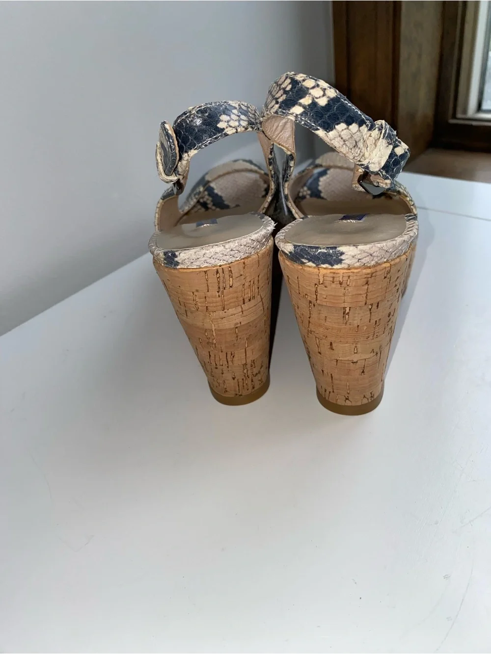 Stuart Weitzman new stuart