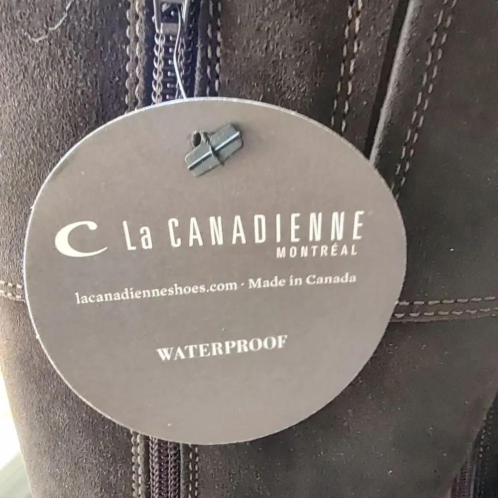 La CANADIENNE thoughtfully moisture