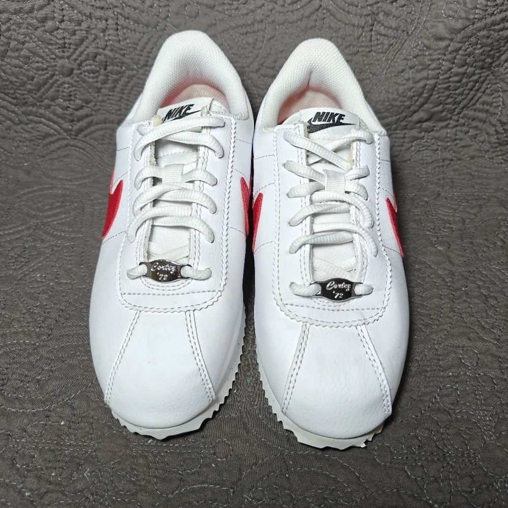 Nike cortez basic