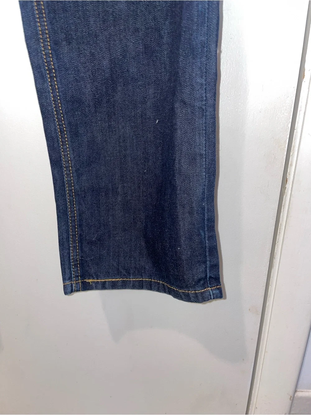 Levis 541 Athletic Taper Jeans Mens 36 x 34 Dark Wash Indigo Blue Denim pants