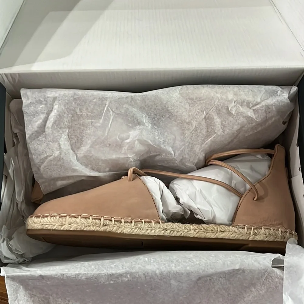 Eileen Fisher new box