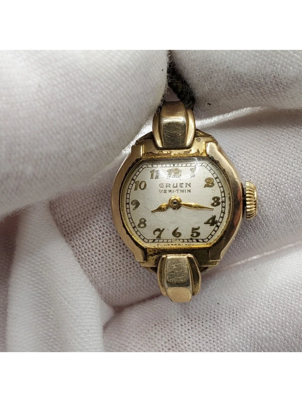 Vintage Gruen Veri-Thin 15 Jewel Movement For Parts Or Repair