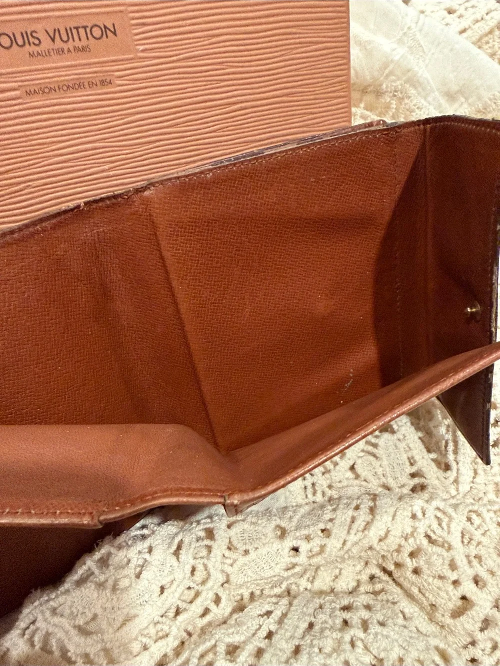Louis Vuitton classic louis