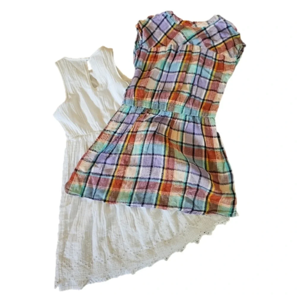 Old Navy orange closure