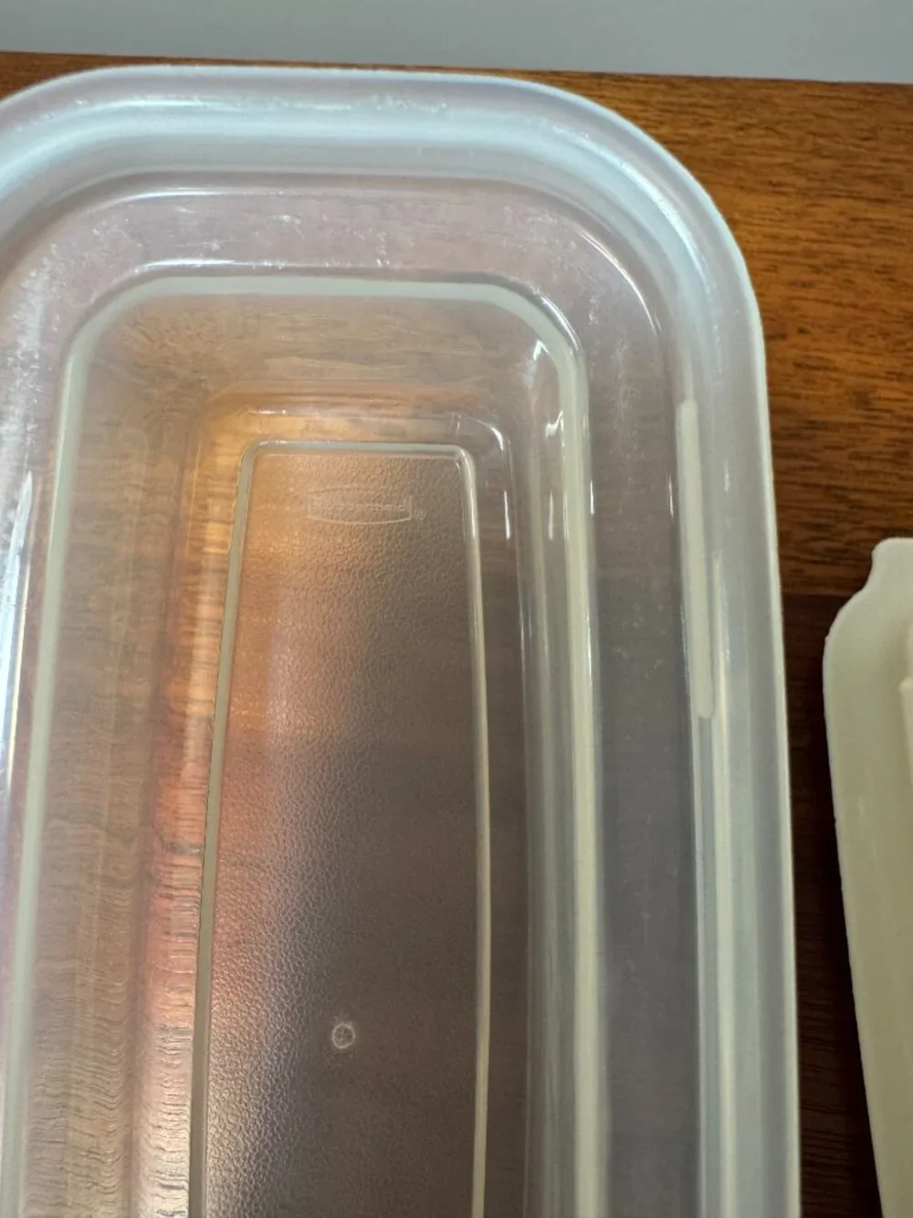 Rubbermaid servin saver