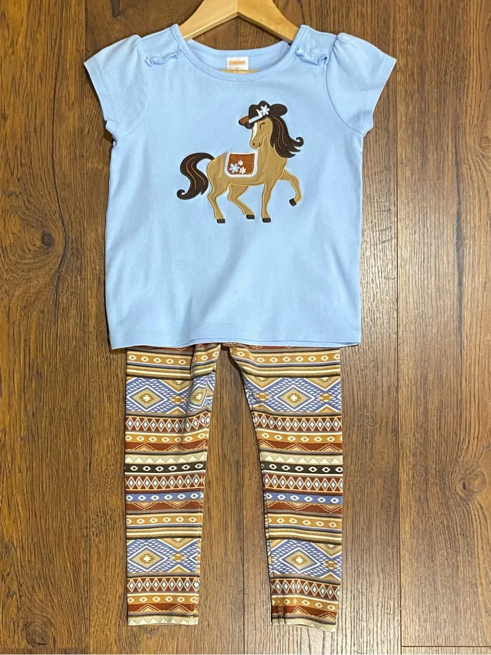 Gymboree 🐴 perfect