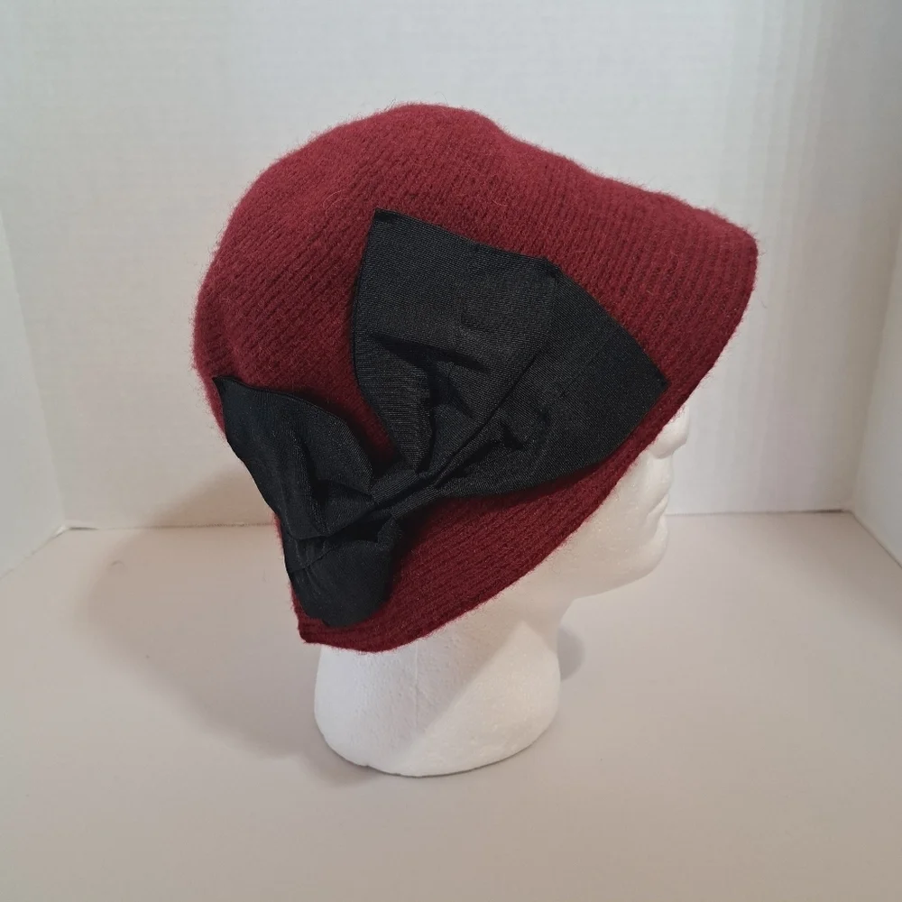 Scala Pronto Burgundy Wool‎ Cloche Hat With Black Bow Accent