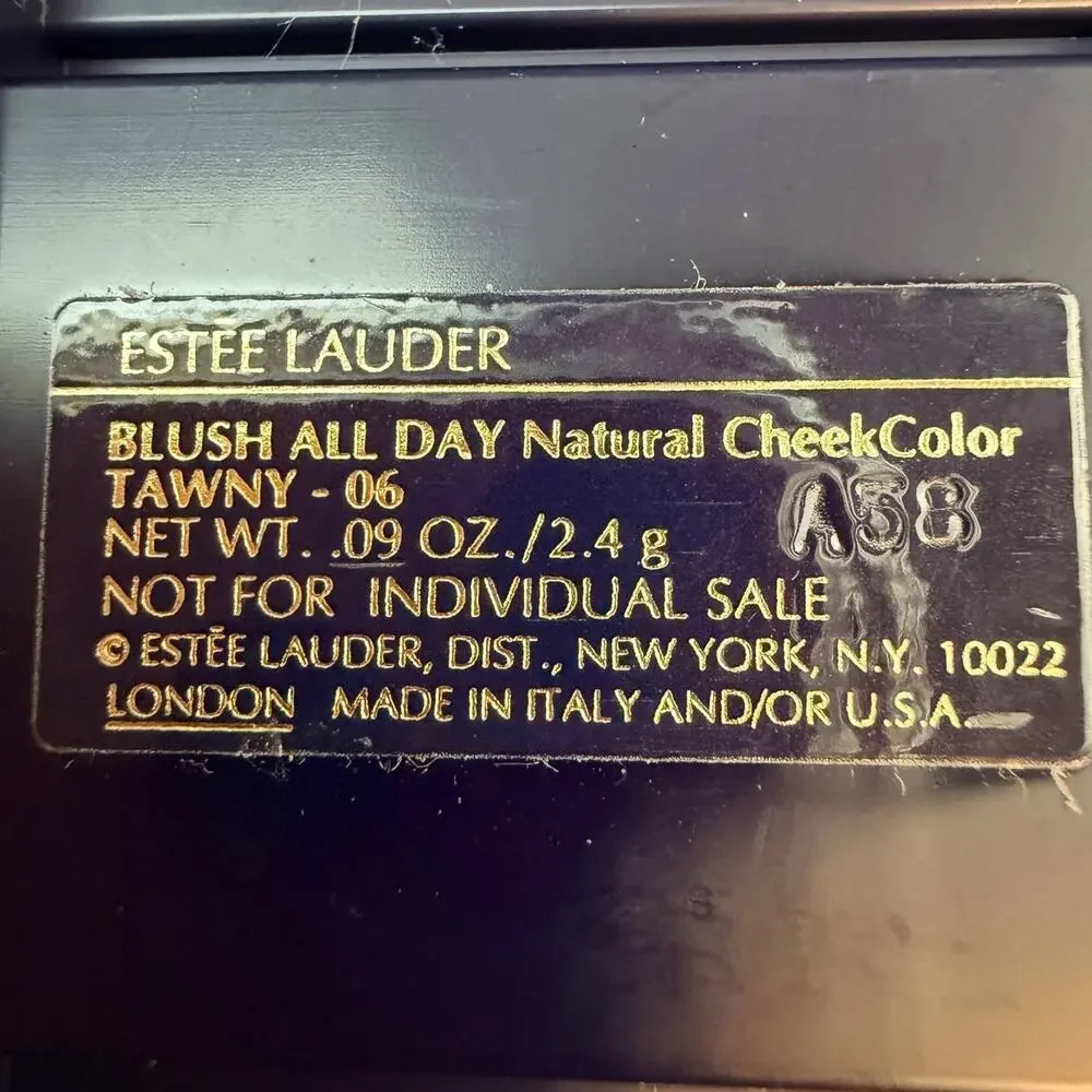 Estée Lauder cosmetic product