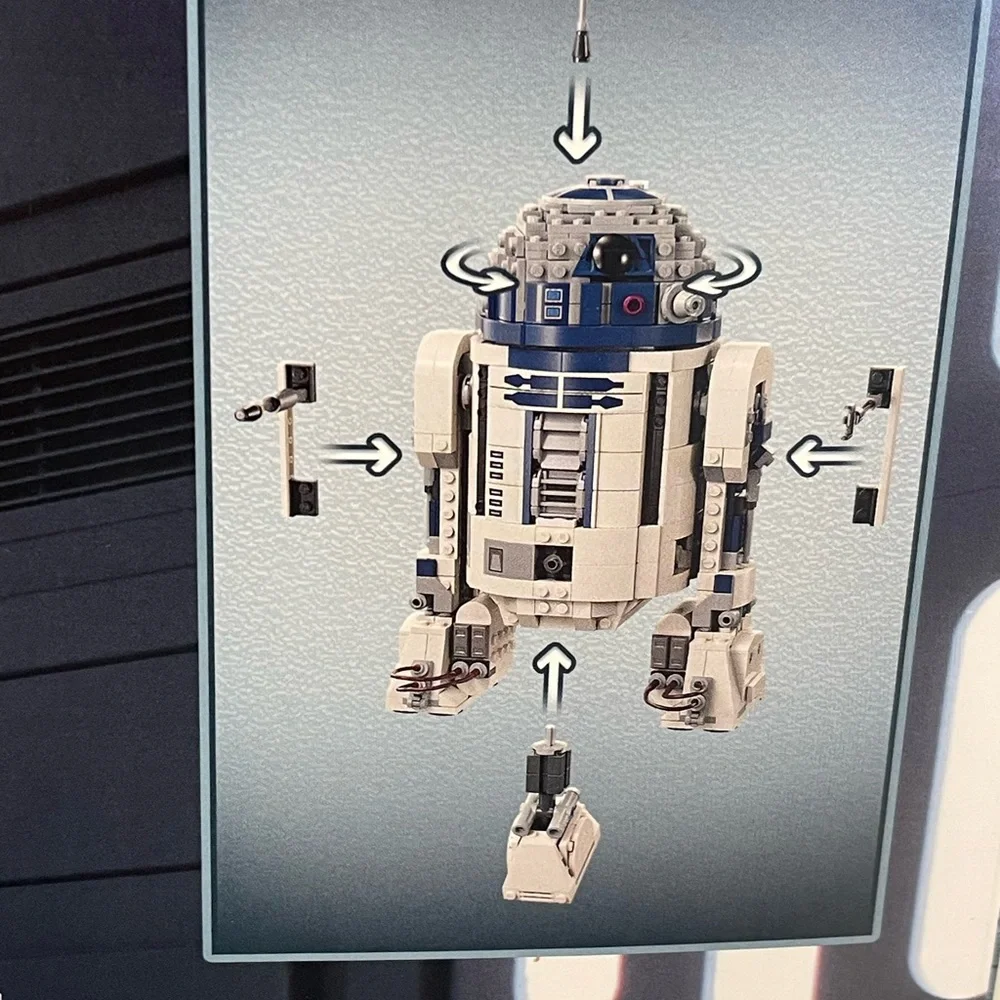Lego build iconic