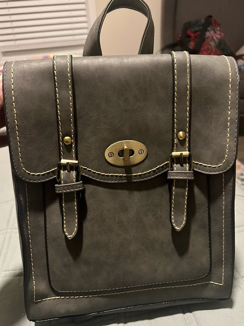 N/A stylish grey