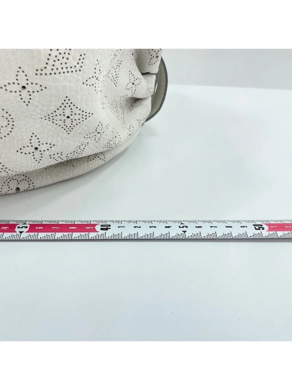 Louis Vuitton skipping chafing discoloration
