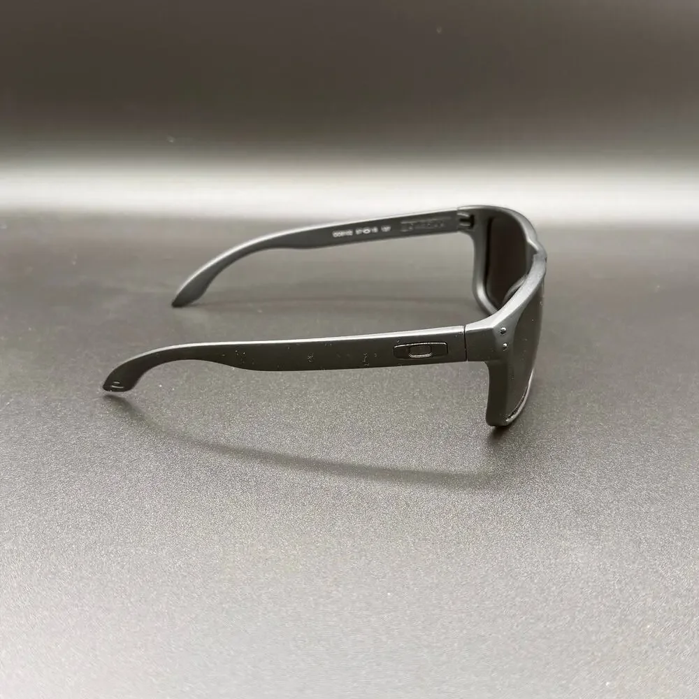 Oakley holbrook sunglasses