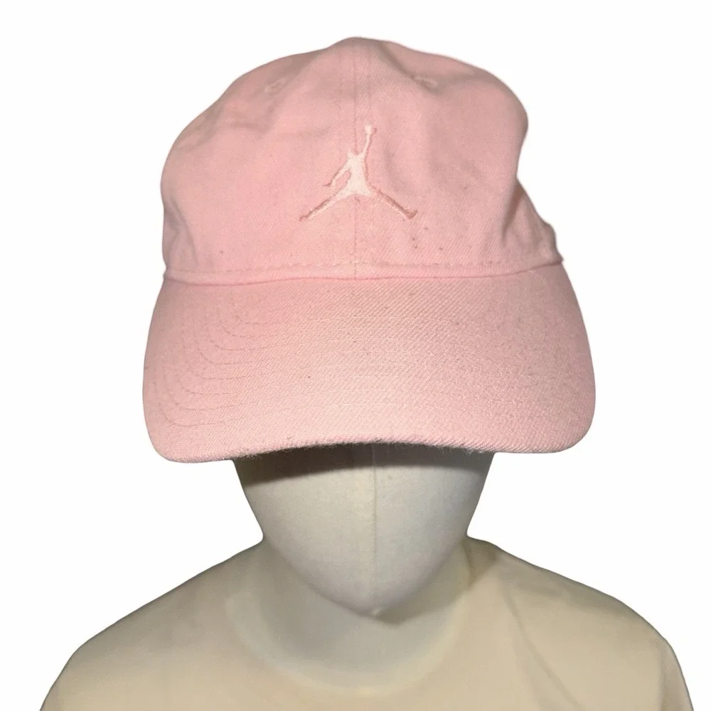 pink Nike Air‎ Jordan Kids Essentials adjustable baseball hat. Jumpman Logo