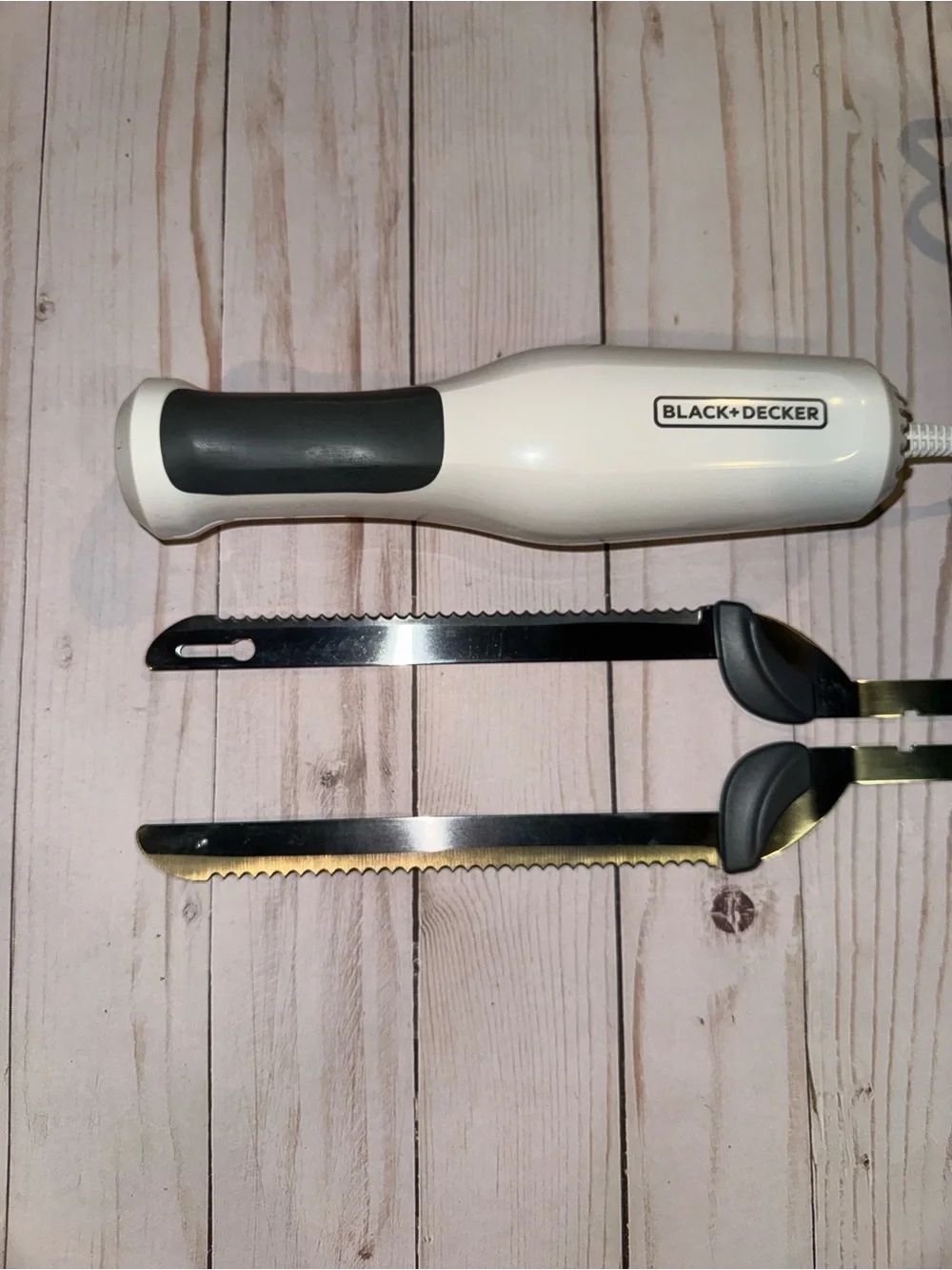 Black and Decker electric knife