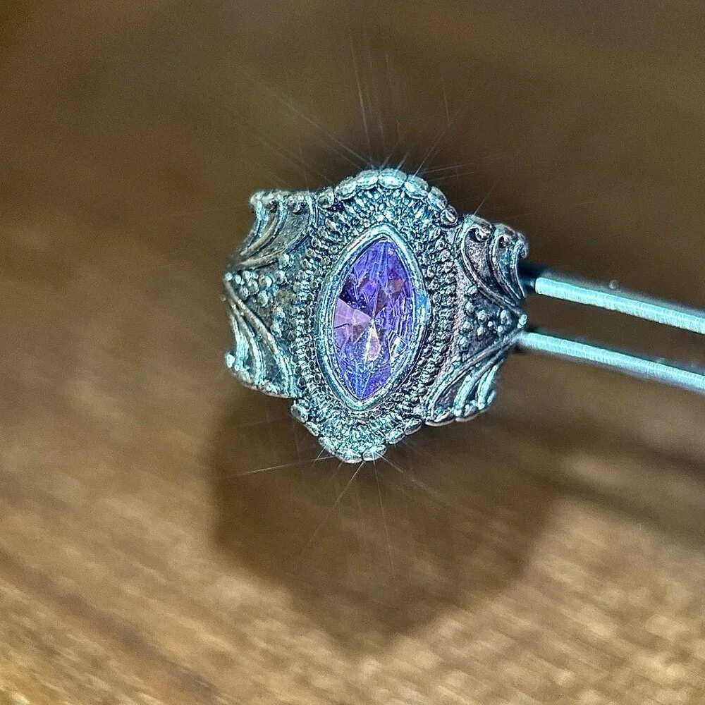 N/A marquis cut