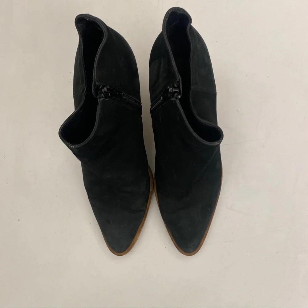 Vince beautiful preloved