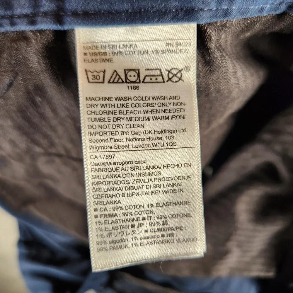 Banana Republic Shorts Men's 33X9 (Tag 32) Blue‎ Chino Aiden Stretch V/700031159