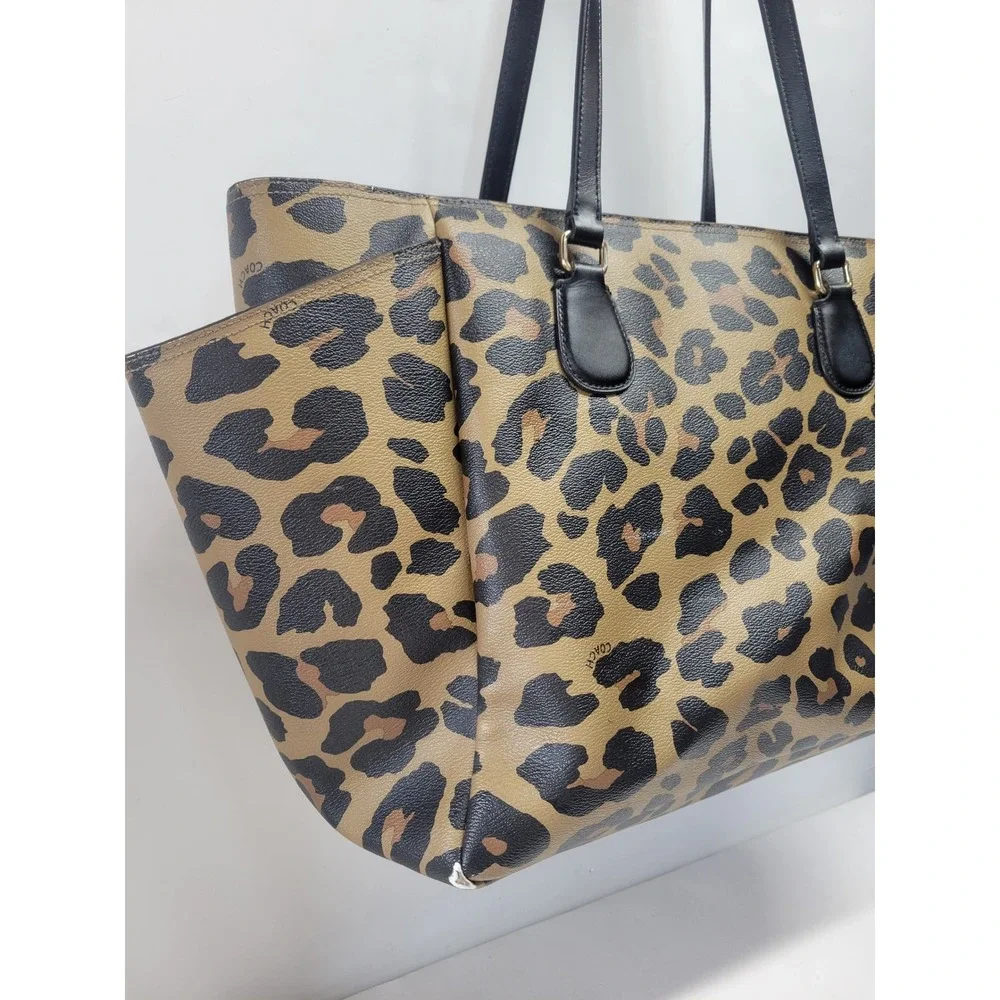 Coach item used