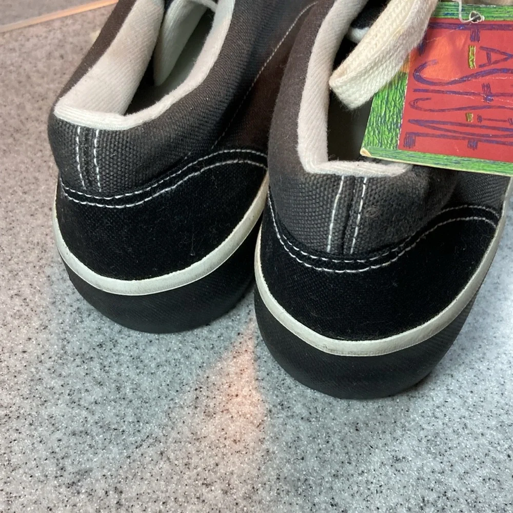 eastside 00’s gray