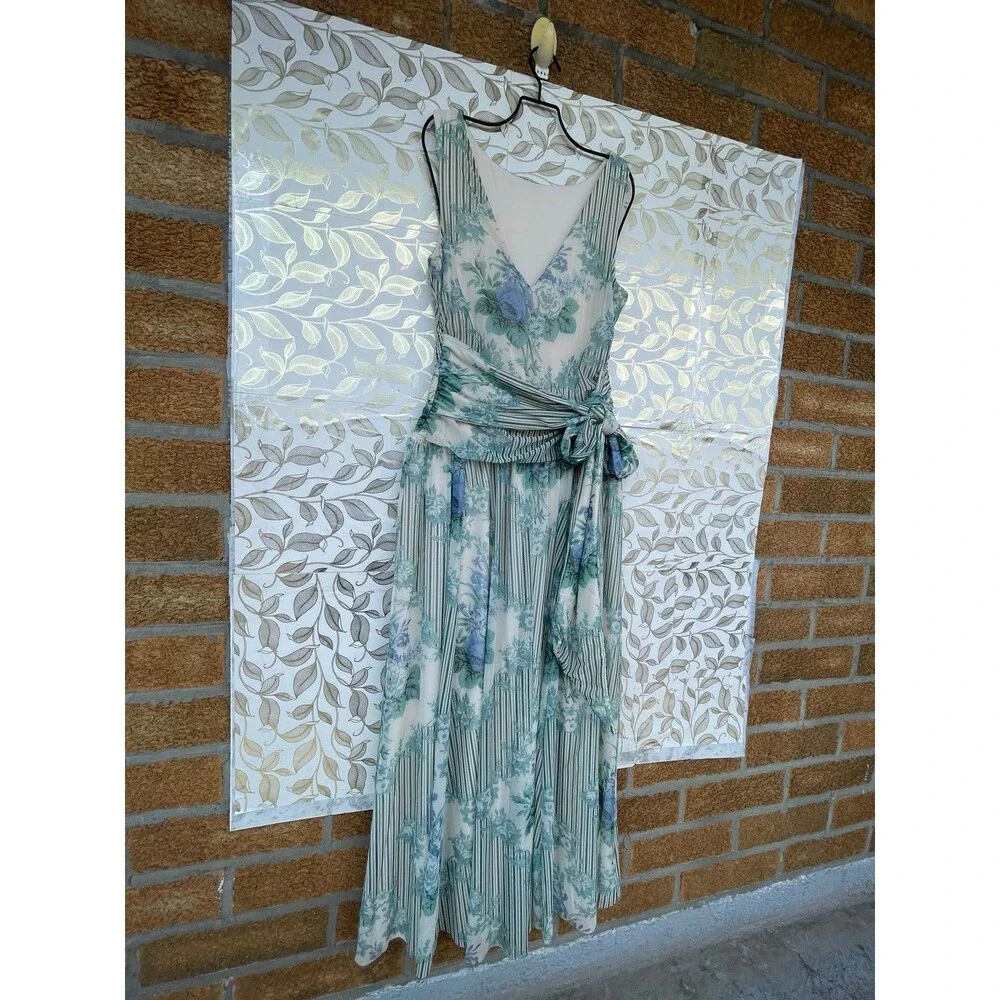 Abercrombie & Fitch Floral Maxi Dress M Coquette Cottagecore Knit Sleeveless