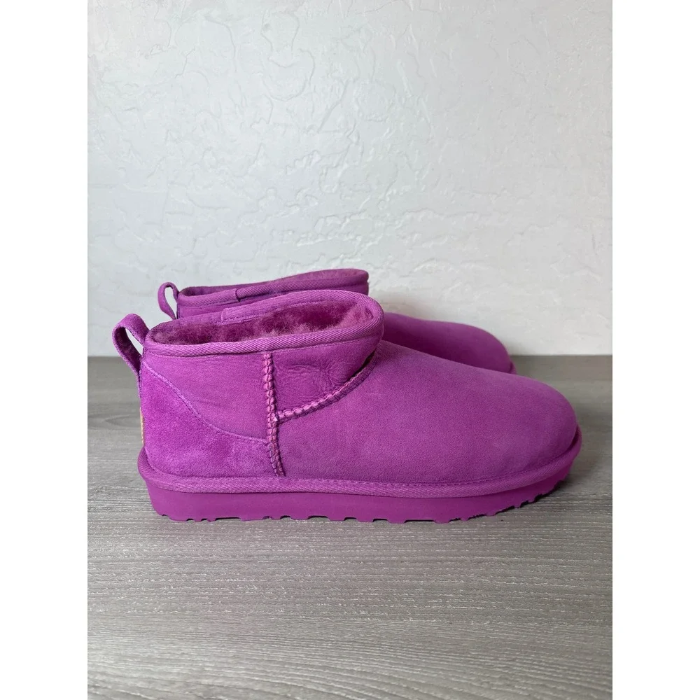 UGG Classic Ultra‎ Mini Boots Mangosteen Women Size 9 Pink