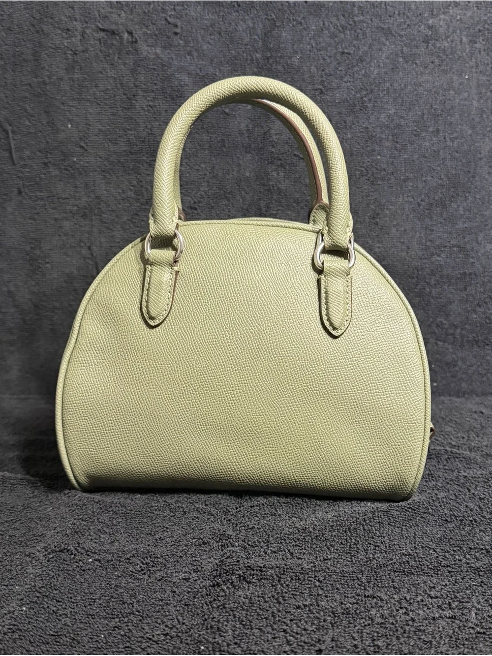 Coach compact mini
