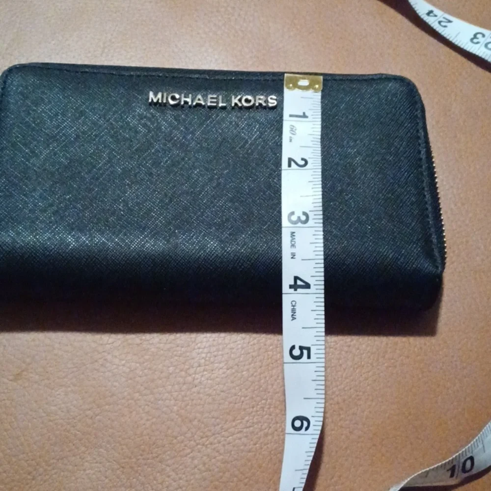 Michael Kors elegant black