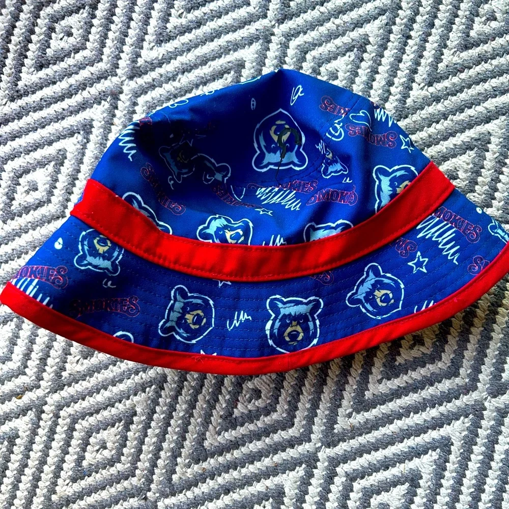 New Era adorable bucket
