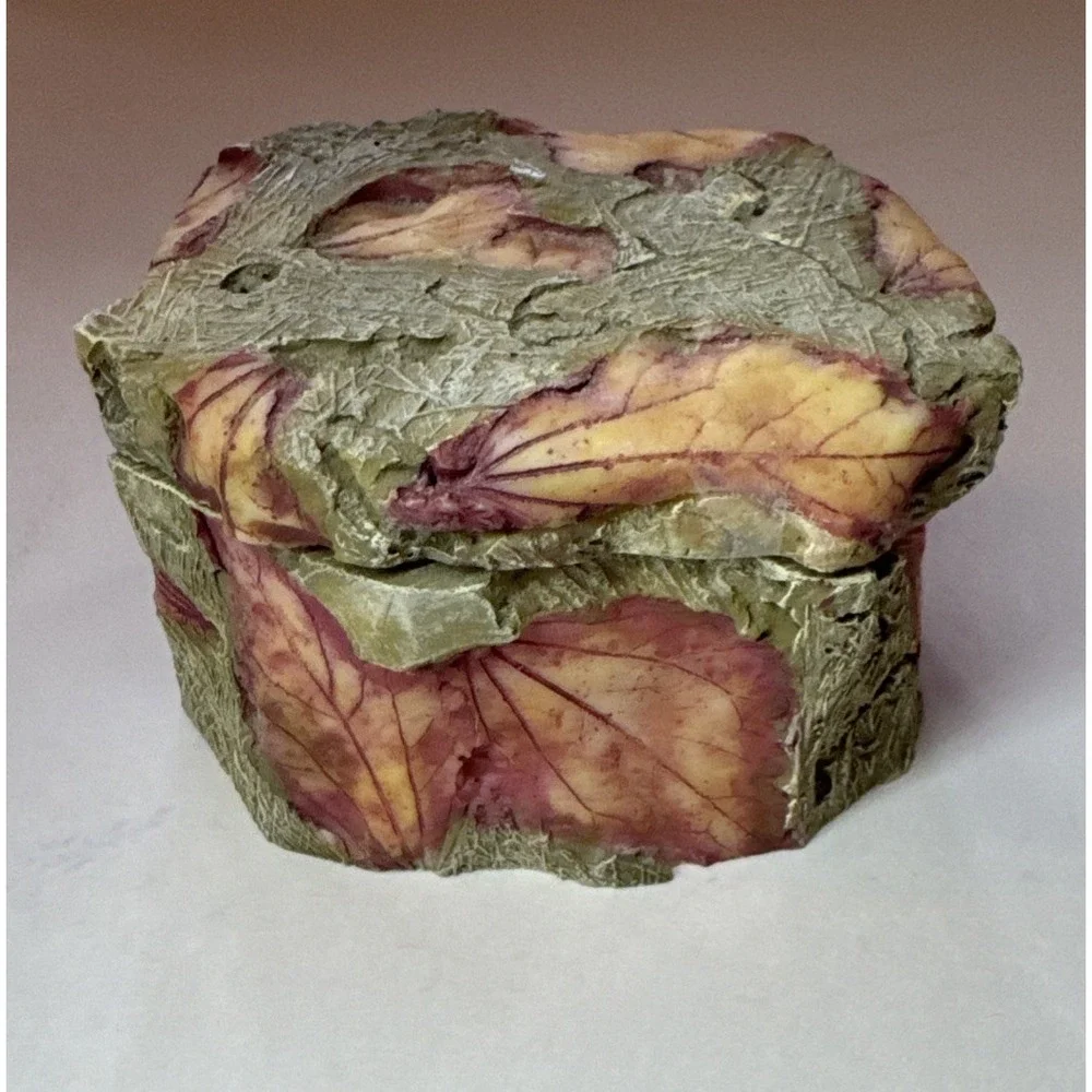 Trinket Box-Leaf Impression Texture,‎ Two-Tone Hexagon Form.