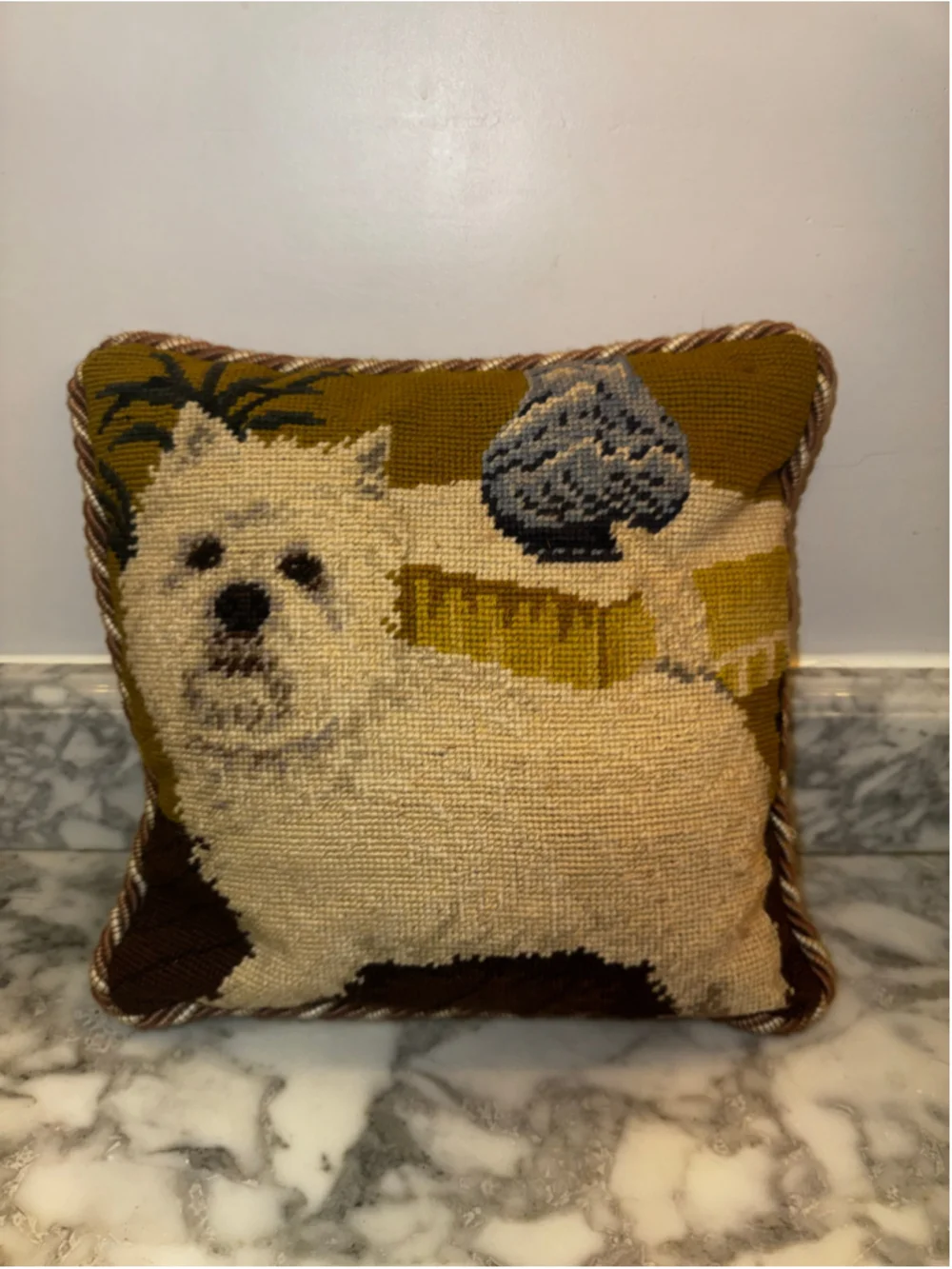 Unbranded beautiful vintage