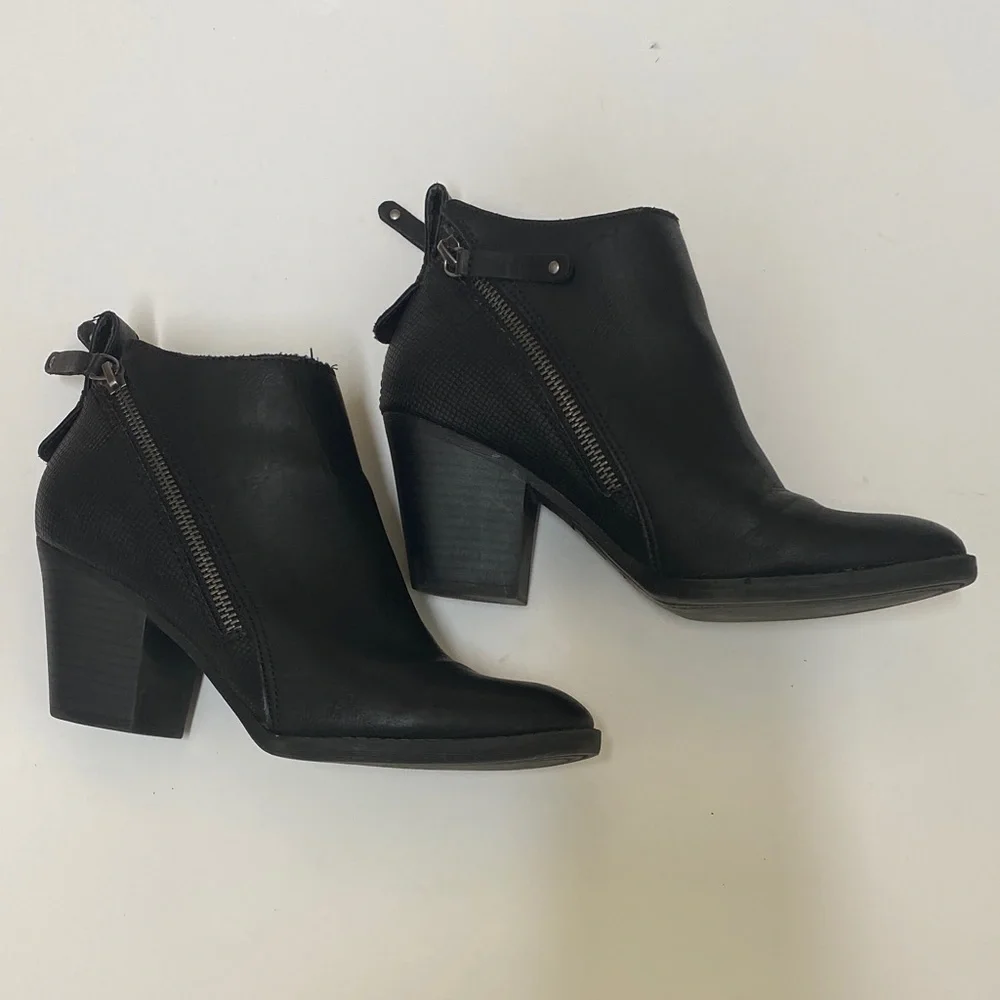 DV by Dolce Vita Black Ankle Booties