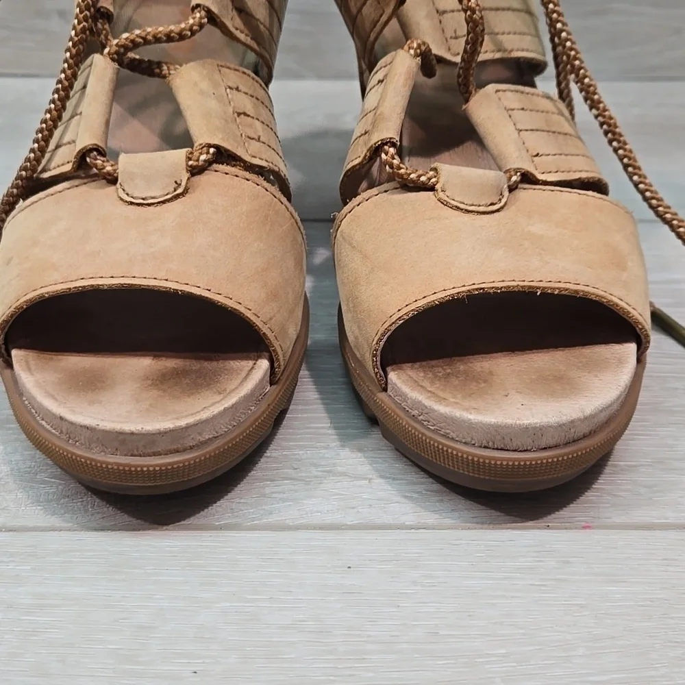 Sorel Women Joanie Ankle Lace Up Tractor Wedge Platform Sandals Boots Shoes Sz 9
